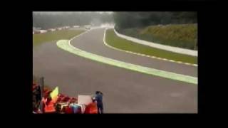 Huge Crash at Spa Francorchamps [upl. by Leimaj]