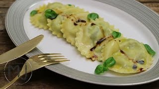 RAVIOLIS DE ESPINACAS Y RICOTTA  Cómo hacer ravioles caseros [upl. by Ainimreh778]