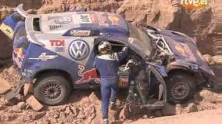 Carlos Sainz crashes in Rally Dakar 2009 [upl. by Hatfield]