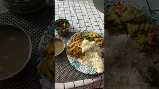 Dalle khursani 🌶️ daal bhat and tarkari pure veg sabai 😋 😋 🤤 [upl. by Ydna]