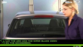 Driving Assistance Valeo Silencio Xtrm®  fitment of wiper blade  instruction type n° 13 [upl. by Ajdan951]