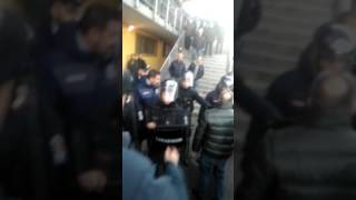 Seregno vs Lecco 27112016 carabinieri caricano tifosi Seregno perché camerati [upl. by Eyllom949]