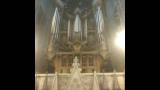 The organ at Lancing College Chapel [upl. by Chandler]