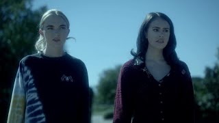 Legacies 4x05 Josie and Lizzie tries to find Alaric in his mind [upl. by Koby]