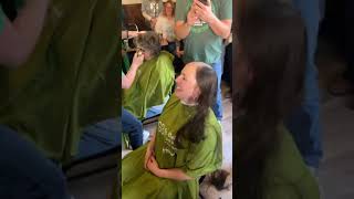 Pretty girl getting headshave to zero for charity [upl. by Janey]