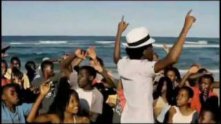 Knaan ft Gulled  Waving Flag Official Video  FIFA World CUP 2010 Somali version [upl. by Oirotciv]