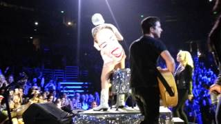 Miley Cyrus Jolene Live [upl. by Eixor]