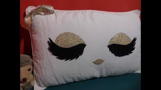 Coussin aux Grands Yeux [upl. by Weirick962]