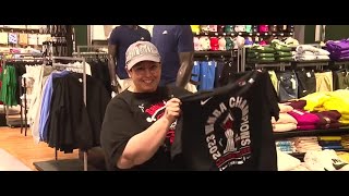 Las Vegas Aces fans at merch stores after team wins 2nd WNBA championship [upl. by Lenrad]