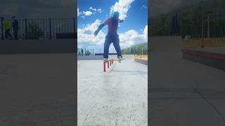 Noseslide shuv out  скейтбординг 🛹 [upl. by Nahtanoy]