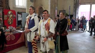 Chant à la Collégiale SaintQuiriace aux 33e Médiévales de Provins 2016 [upl. by Nnylatsyrk133]