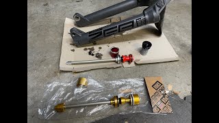 Installing the 2023 DebonAir RockShox ZEB Ultimate Fork Upgrade [upl. by Ferwerda]