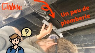 30 COMMENT FAIRE LE SOL ET LEVACUATION DEAU DU VAN  Plancher la solution la plus rapide [upl. by Ashlee125]