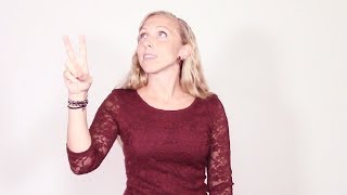 Teckenspråk  Tänd ett ljus  MegaVega Swedish sign language [upl. by Darbie]