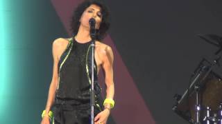 Giorgia  Gocce di memoria Live  Palapartenope  Napoli FULL HD  20052014 [upl. by Inatirb]