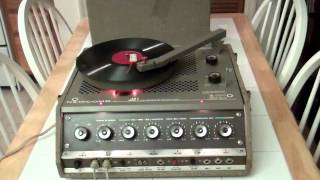 NEWCOMB TUBE RECORD PLAYER MODEL TR1656 M  LHAI VOLUTO TE  CARLO BUTI [upl. by Press]