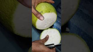 Cutting the pomelo pummelo jambura jambura fruit pomelo jambura fruitcutting fruit fruits [upl. by Nnybor]