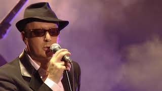 Alain Bashung – Fantaisie militaire Live officiel à l’Olympia 2008 [upl. by Rbma]